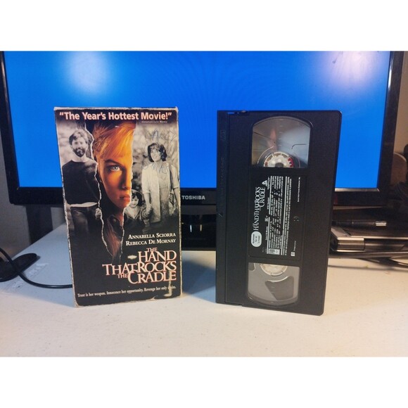 The Hand That Rocks the Cradle (VHS, 1992) - Picture 1 of 7